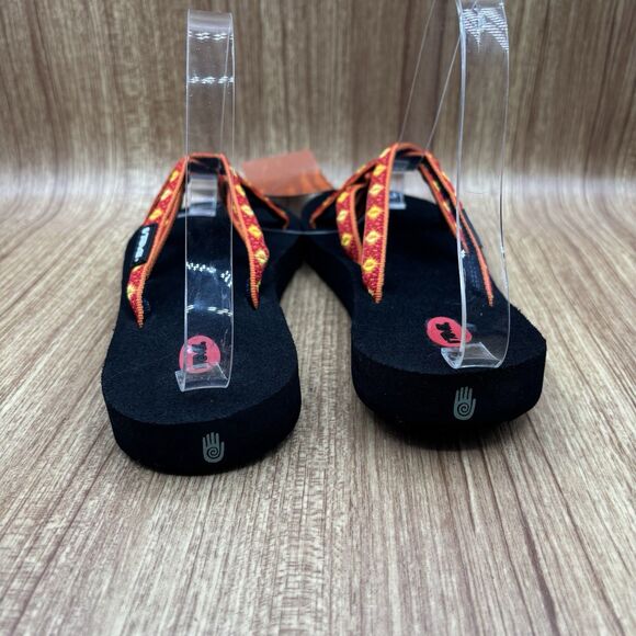 TEVA OLOWAHU RED SHAWL MUSH SANDALS FLIP FLOPS SIZE 6 WOMEN’S NEW WITH TAGS - Picture 3 of 11